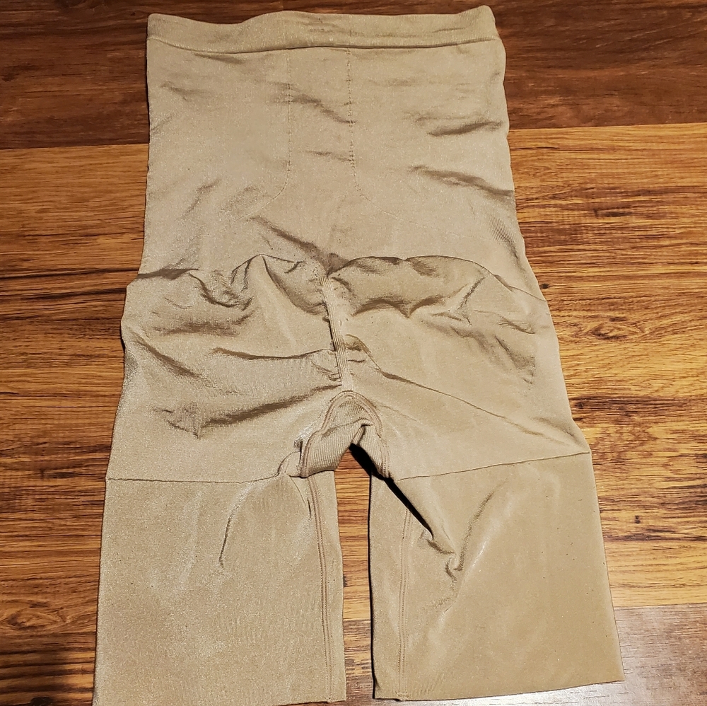 Spanx Shapewear - image 3